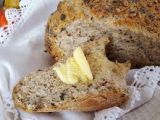 Pão de Sementes c/Manteiga