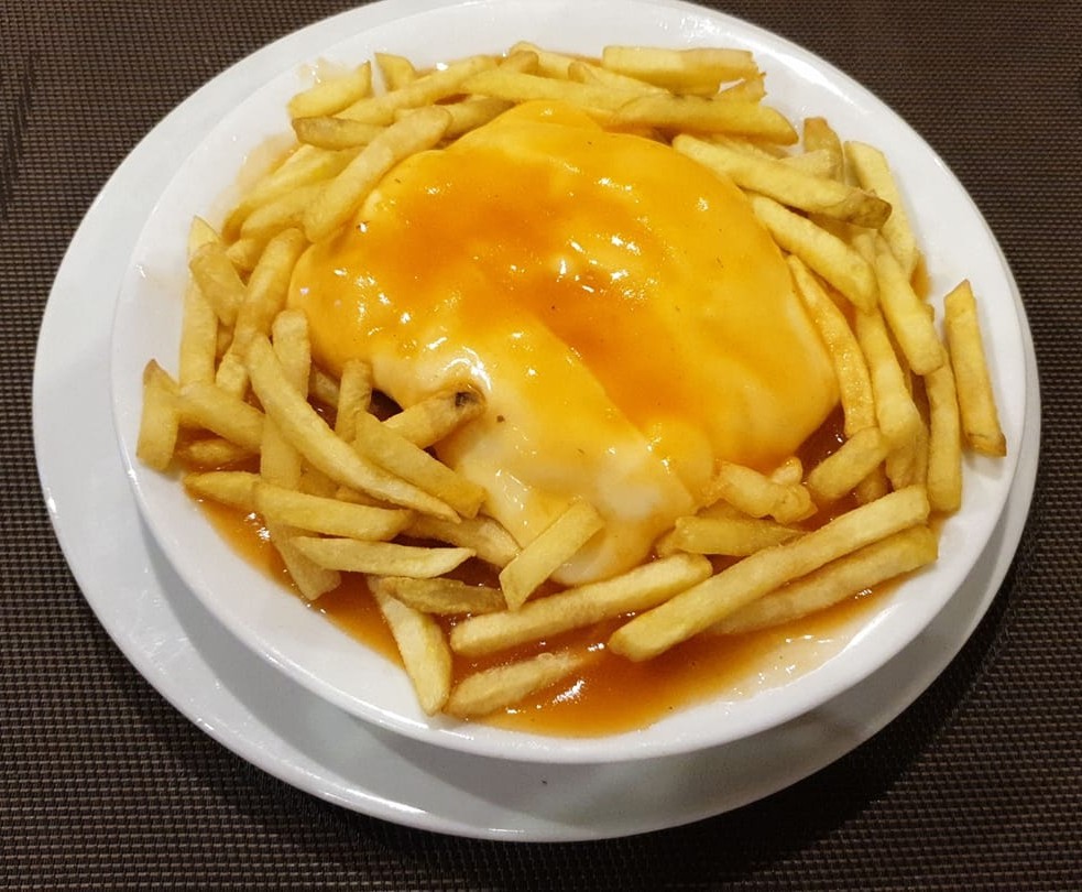 Francesinha de Frango