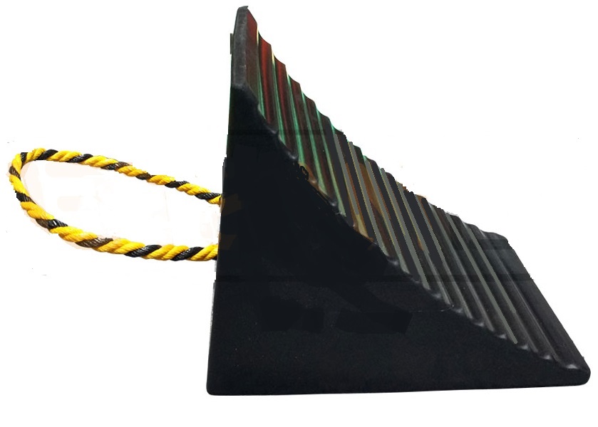 Calço Borracha Roda Camião 260x180x210 c/pega 4,88Kgs