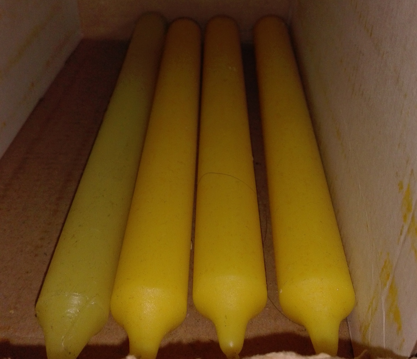 30x velas candelabro amarillo citrico