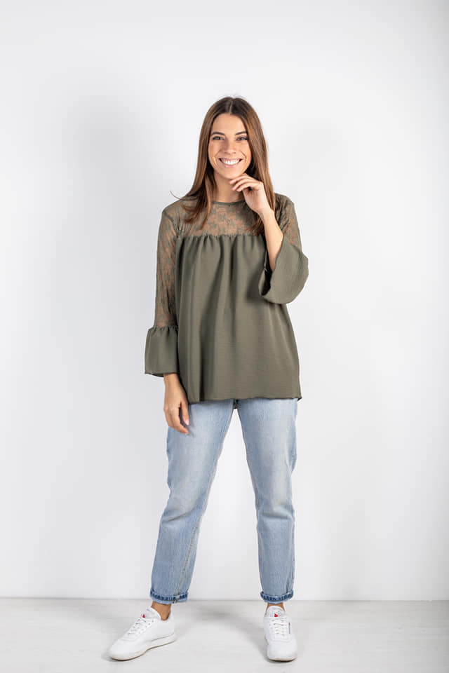 BLUSA RENDA EVASE