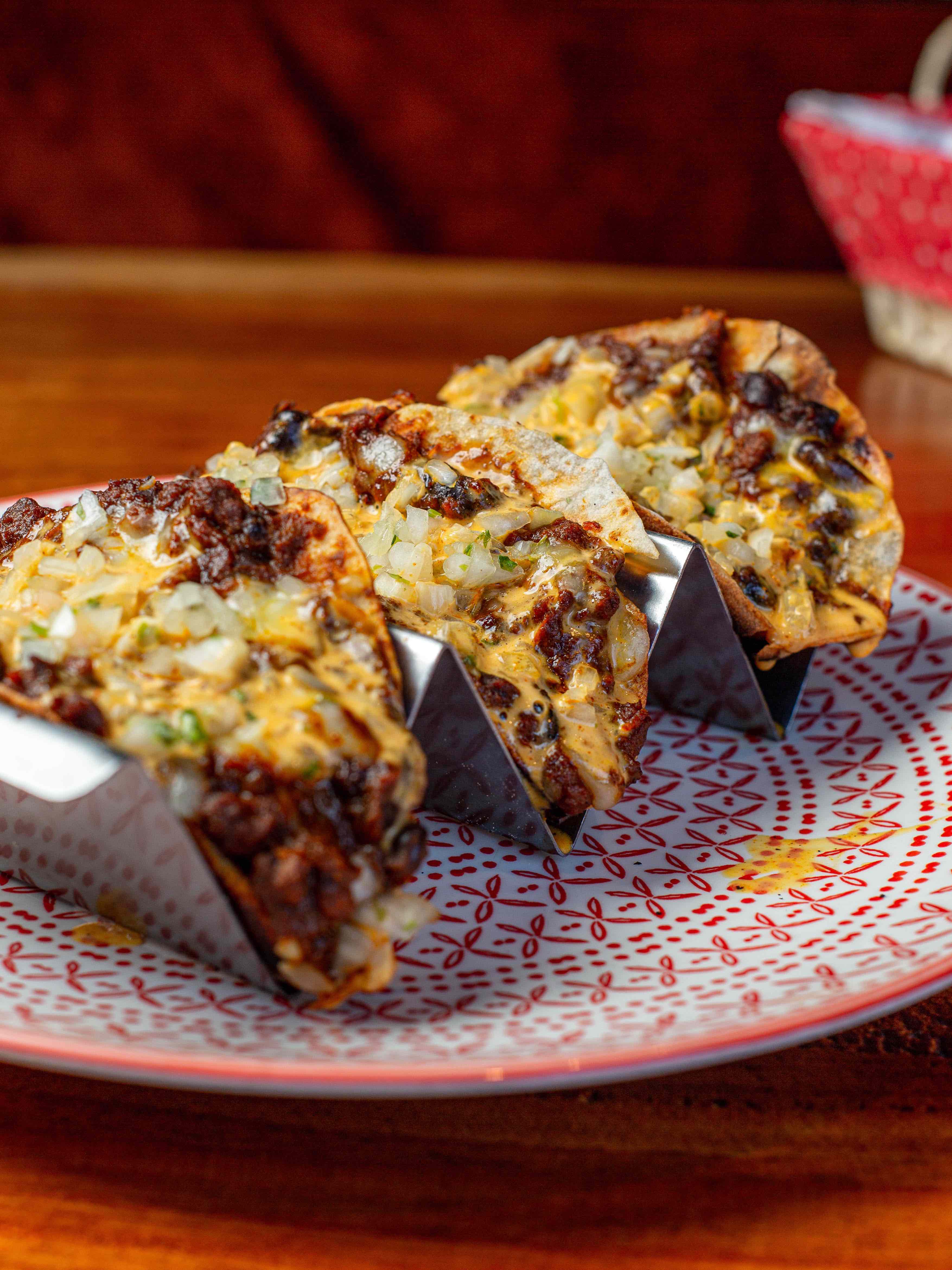 Crunchy Tacos de chili con carne