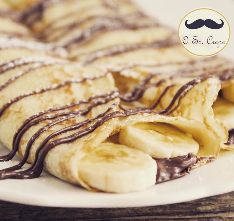 Waffle DELÍCIA BANANA COM CHOCOLATE QUENTE