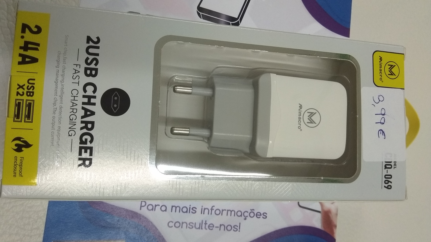 2 USB Charger