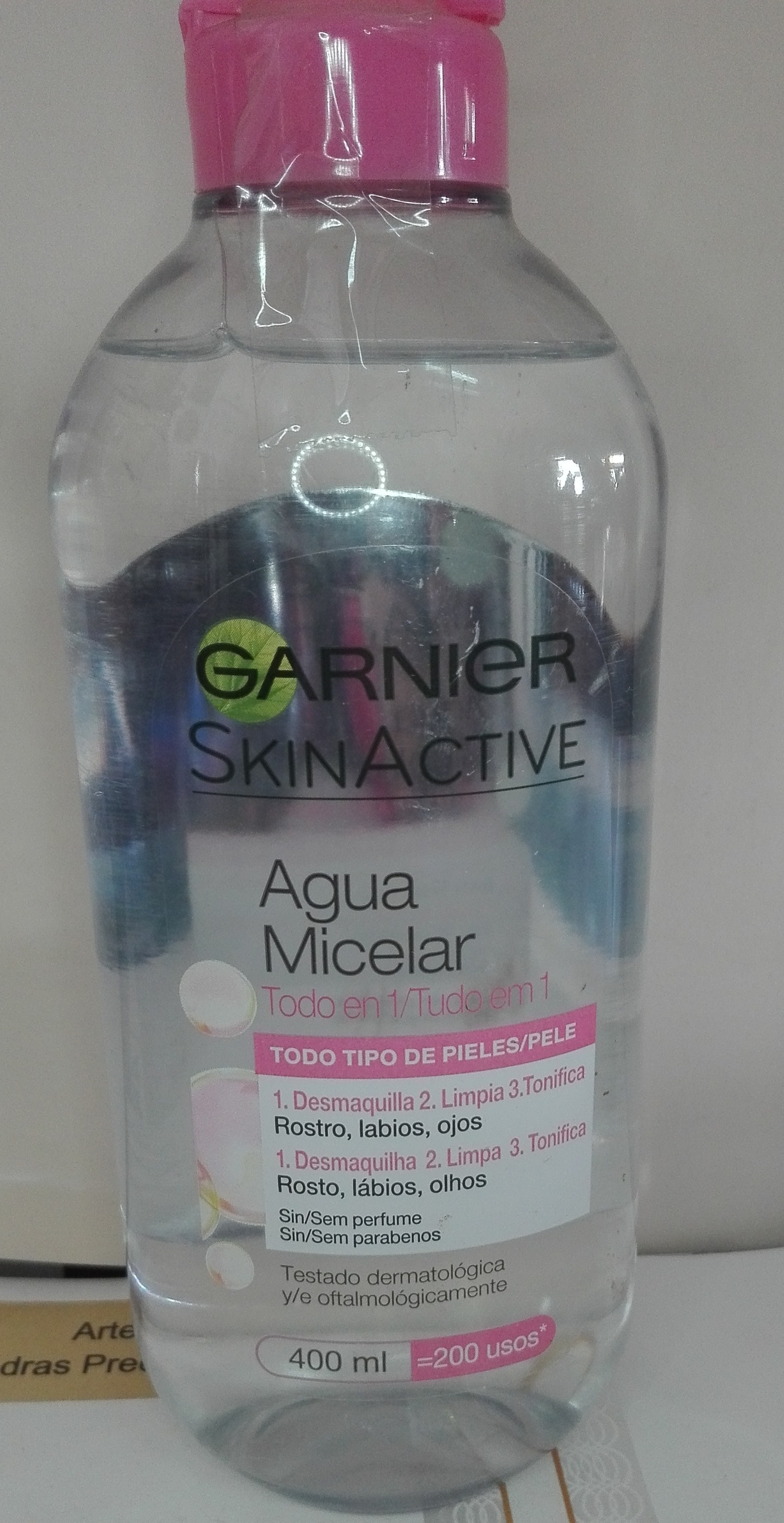 trat.femenino(skin naturals agua micelar 400ml)