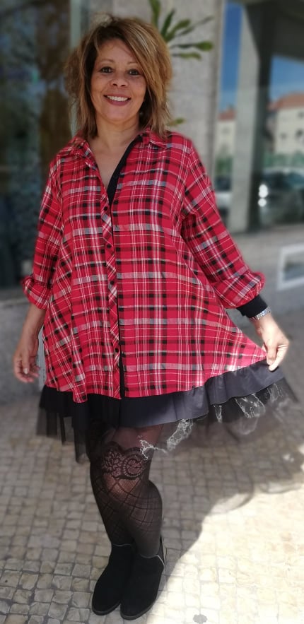 VESTIDO XADRES COM TULE