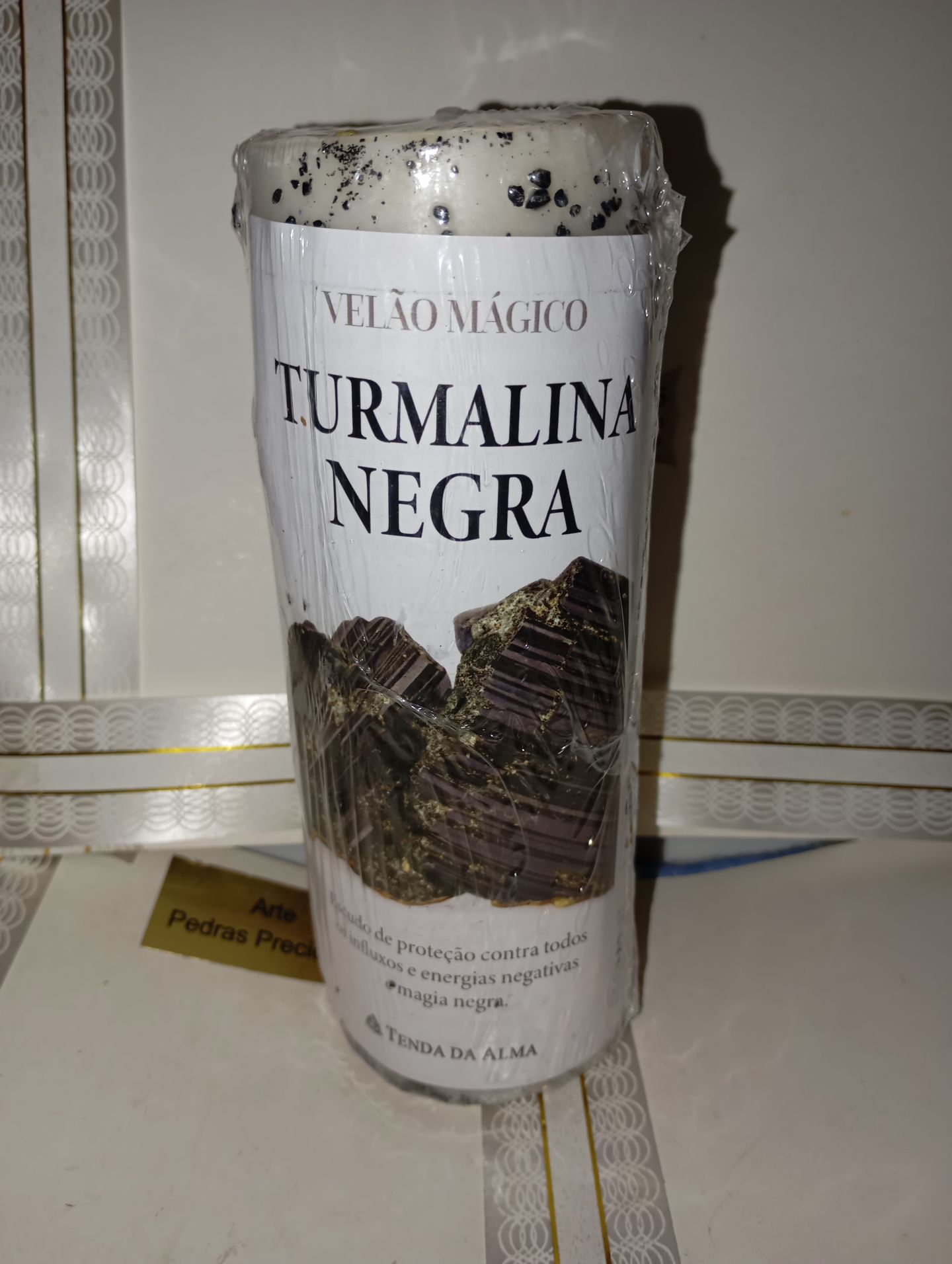 velão de turmalina negra