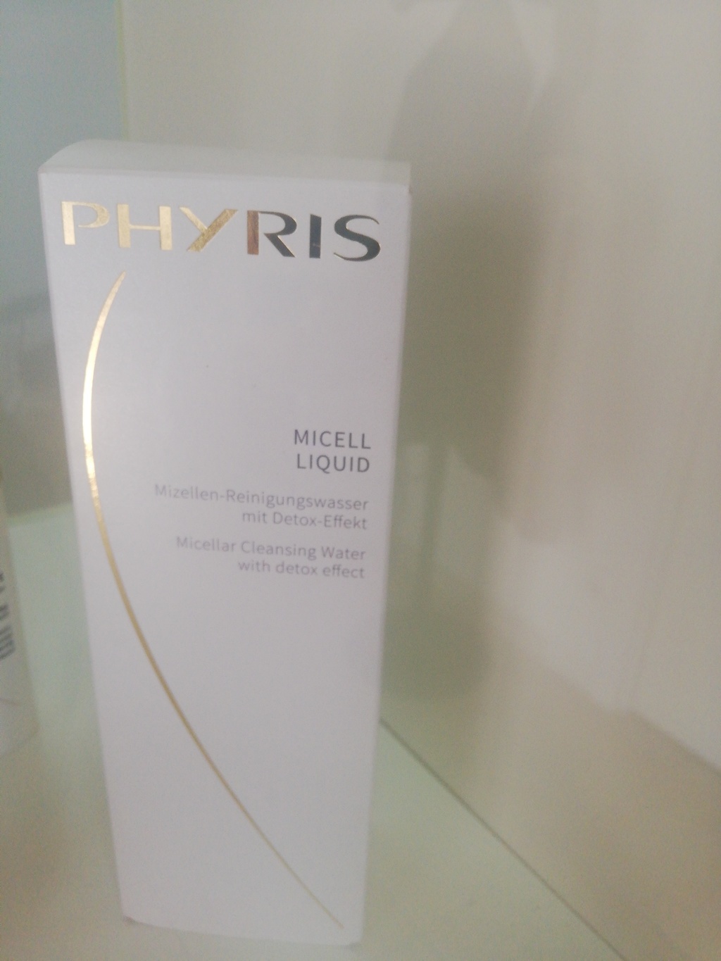 Phyris micell liquid