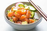 Poke Bowl (Raw Salmon)
